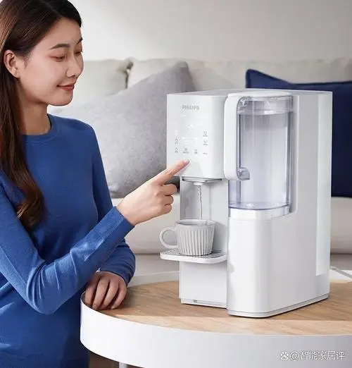 金辉智能净水器：提供健康饮水的智能家居净水设备。